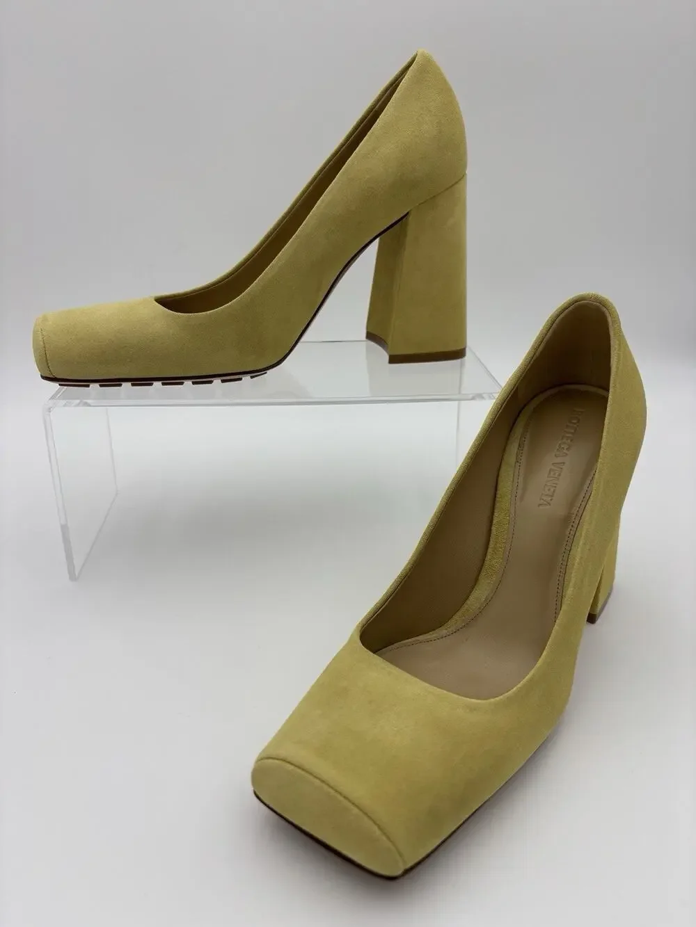 Bottega Veneta Tower Square Toe Suede Pumps Heels Yellow Size 38 / 8